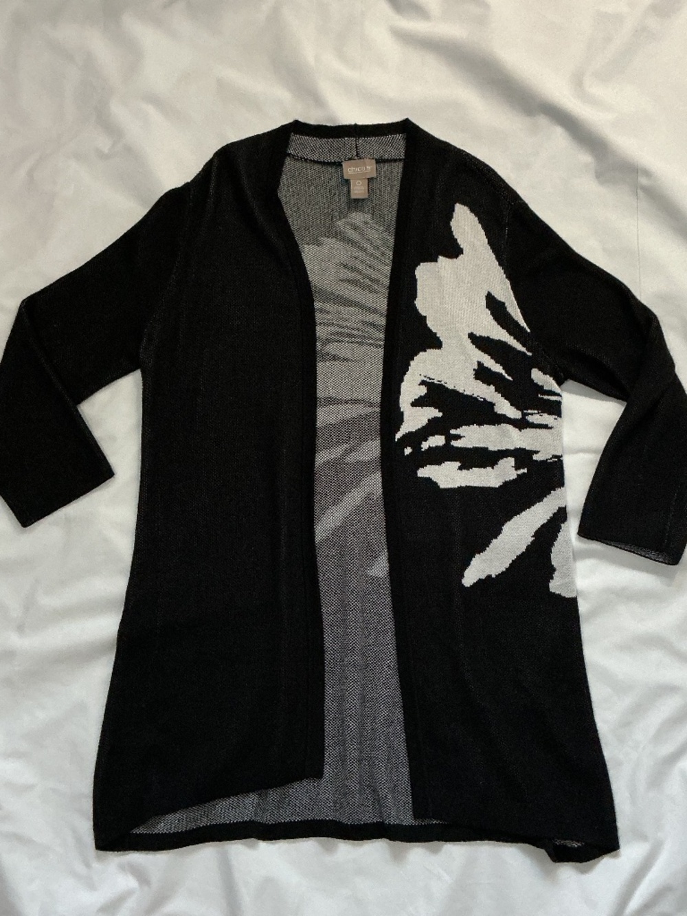 CHICO’S CARDIGAN (size: 0)
